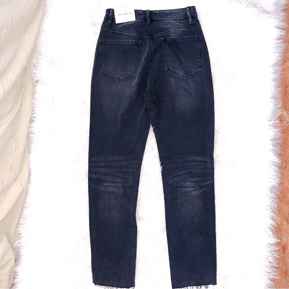 SOLD MERCARI *HP* Stradivarius STR Washed Black Slim Mom Jeans - Picture 3 of 12